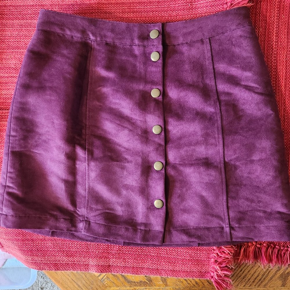 Old Navy burgundy velour skirt 6 / bundle requirement
